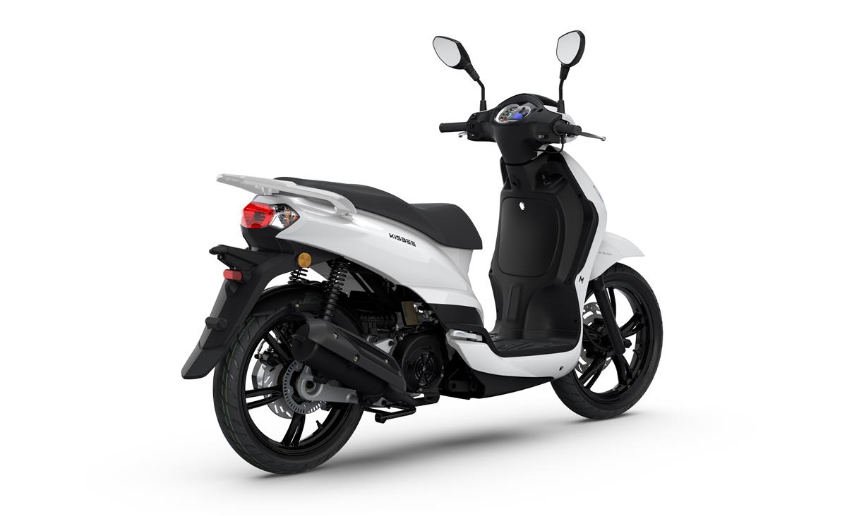 ΚΟΜΨΟ ΚΑΙ ΜΟΝΤΕΡΝΟ